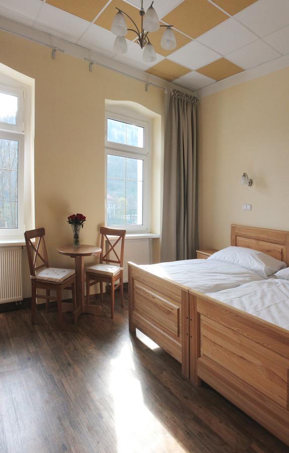 Hotel Orix Jáchymov Esterno foto