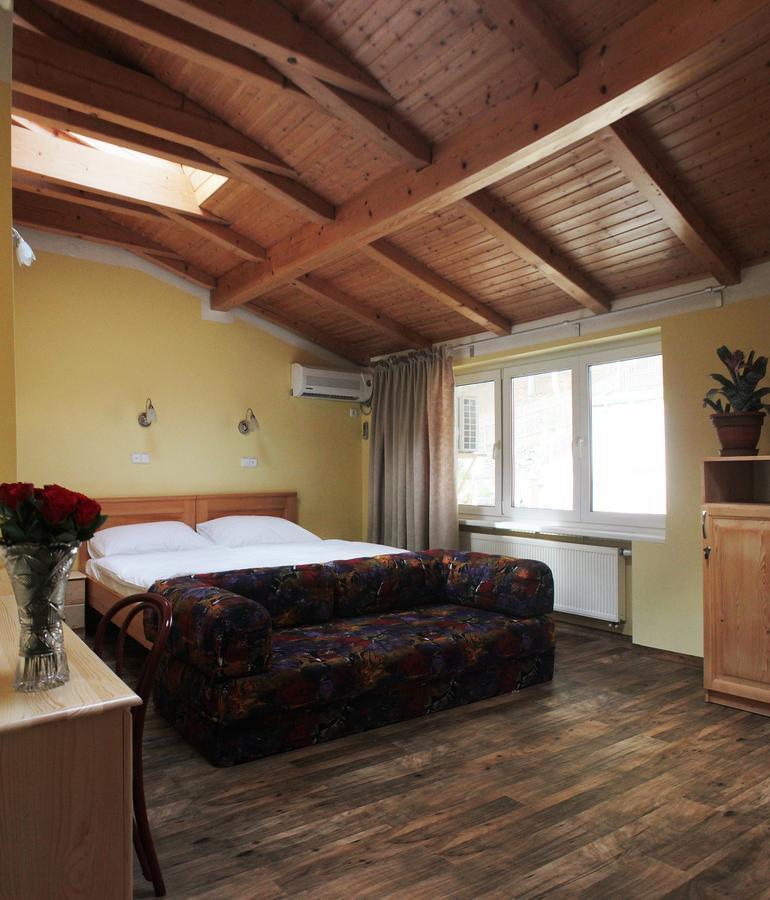 Hotel Orix Jáchymov Esterno foto