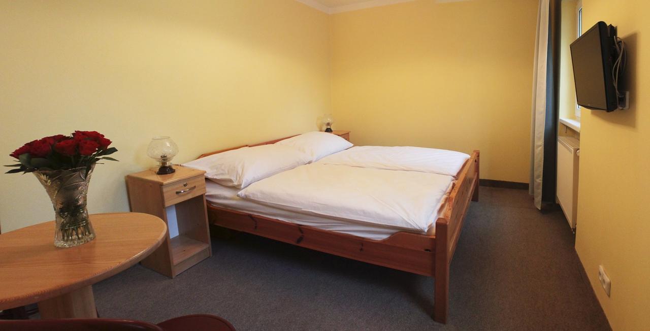 Hotel Orix Jáchymov Esterno foto